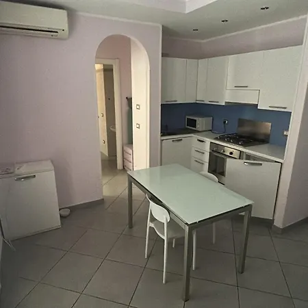 Casa vacanze La Casetta Rosa *